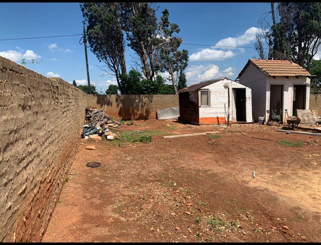 1,000M² VACANT LAND FOR SALE IN HENLEY ON KLIP